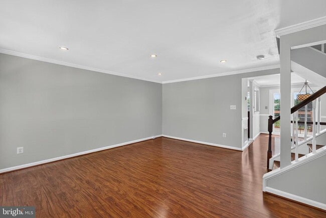 Building Photo - 6453 Linleigh Way