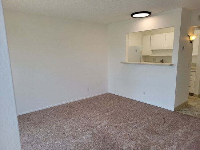Photo - Super Light and Bright Junior 1 Bedroom in The Keys Unit 505