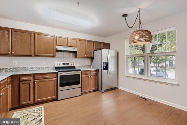 Photo - 3971 Red Deer Cir