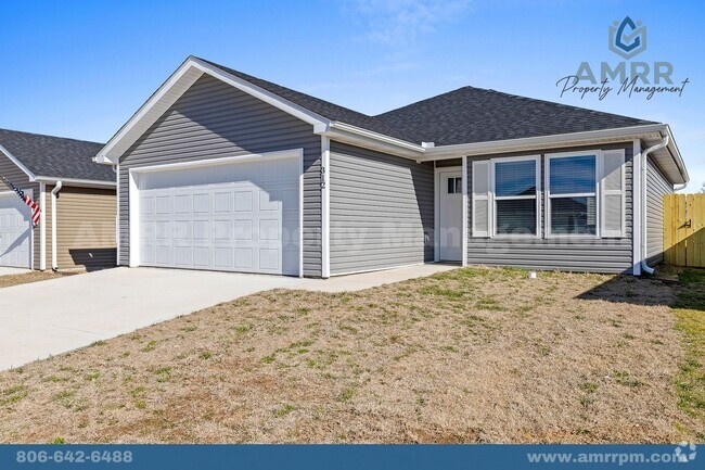 Building Photo - 3-Bedroom Home In Suburban-Style Neighborh...