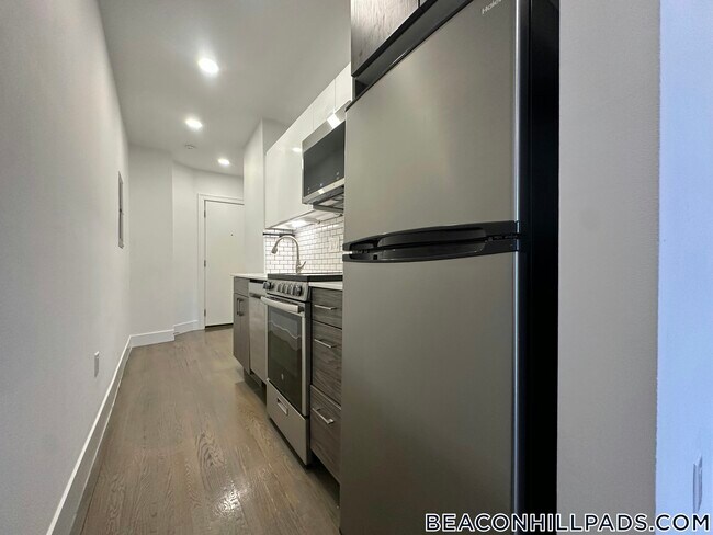 Photo - 44 Joy St Unit 8