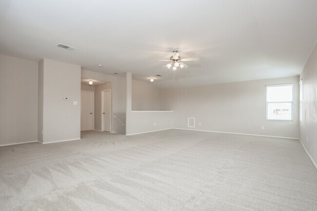 Photo - 1625 Grassy View Dr