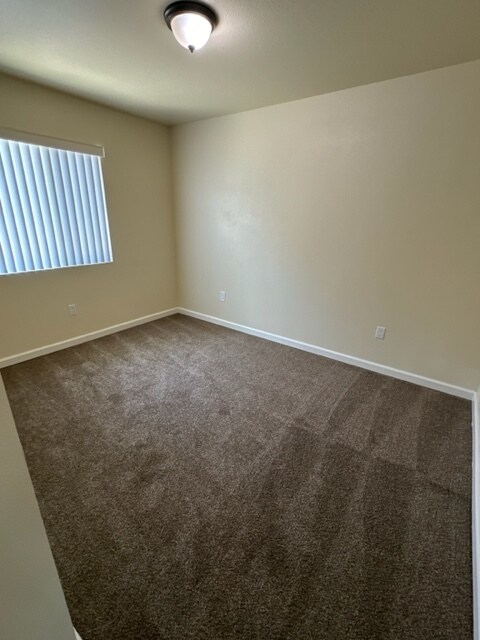 Photo - 237-239 E 81st St