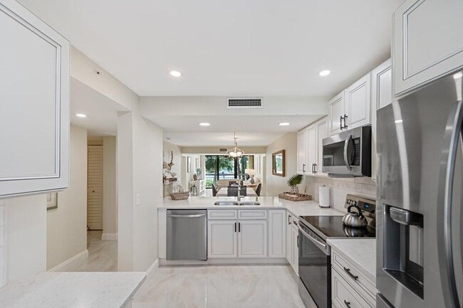 Photo - 2101 Marina Isle Way Unidad 203