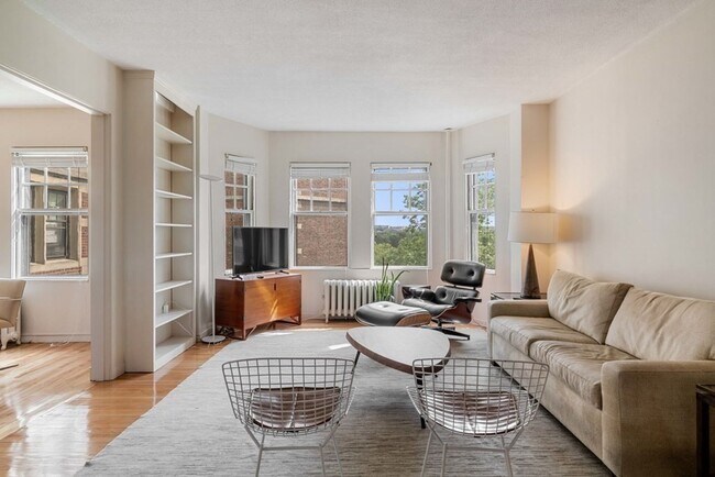 Photo - 993 Memorial Dr Condo Unit 503
