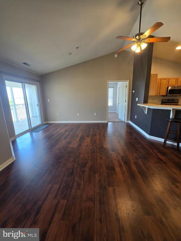 Photo - 3403L N Sagamore Dr