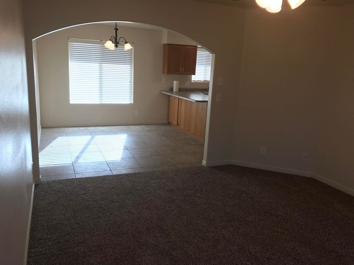 Photo - Nice Spacious 3 Bedroom, 2 Bath Condo in Prime Location!