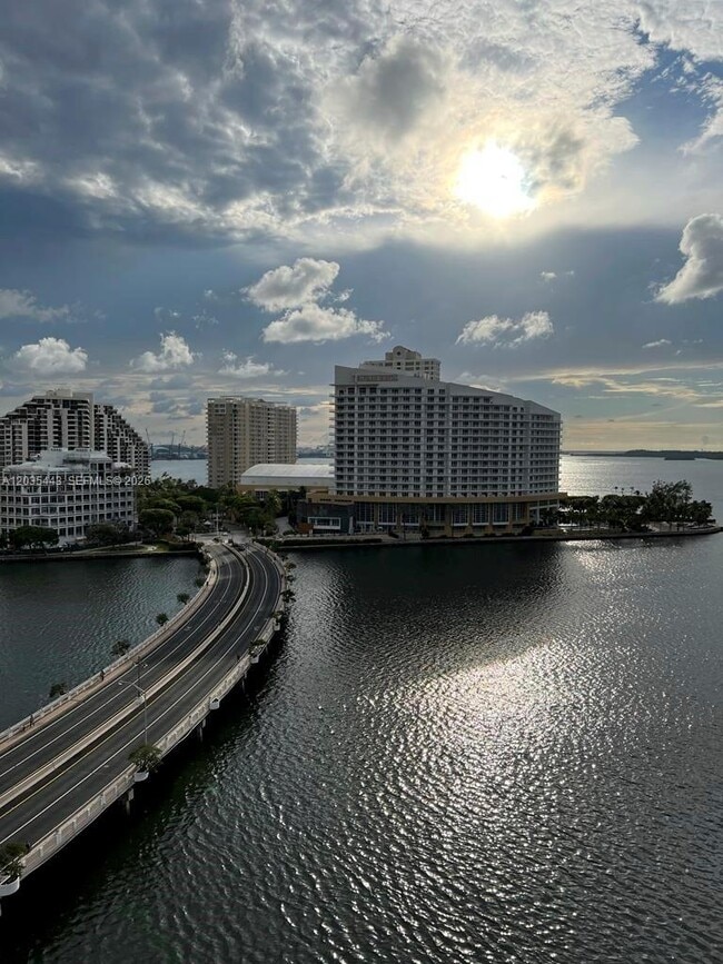 Photo - 801 Brickell Bay Dr Unit 1469