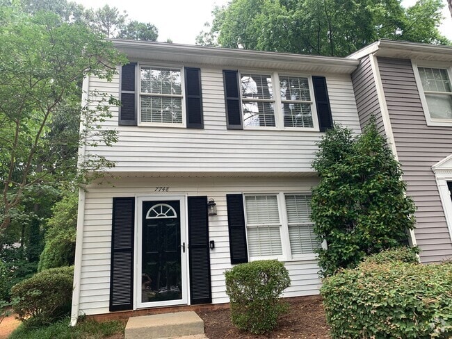 Building Photo - Trendy Renovated Raleigh Townhome In Ralei...