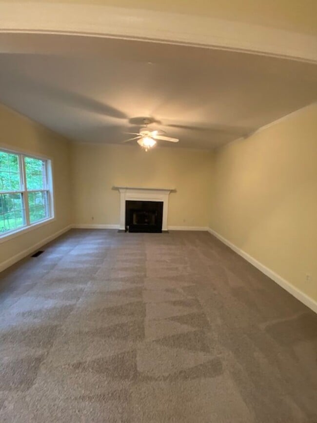 Photo - 5 BR/3 Bath in Willow Pointe (Lake Carolina)