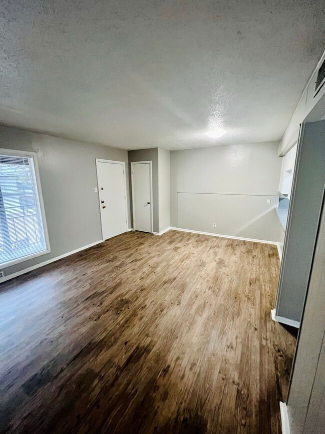 Spanish Oaks Apartments