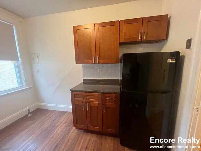 Photo - 1634 Commonwealth Ave Unit 24