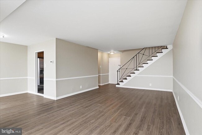 Photo - 301 N Beauregard St Unidad 1404