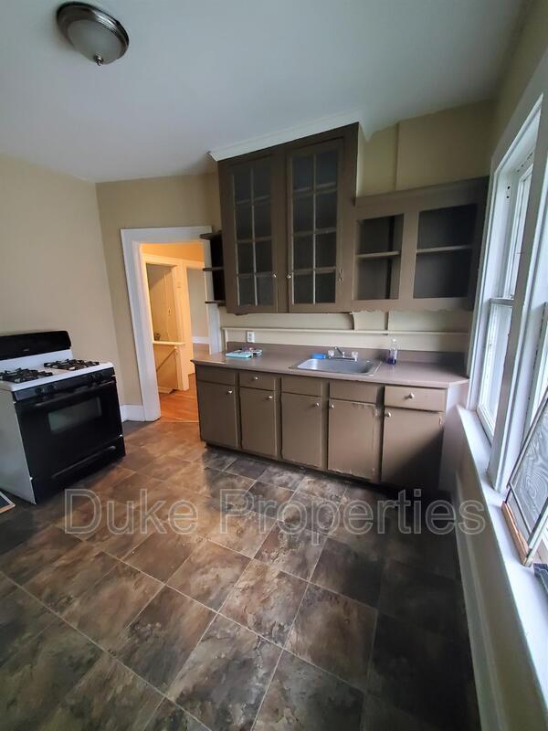 Photo - 10 Edgeland St Unit 10-UP