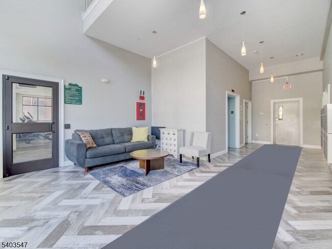 Photo - 90 Clinton Ave