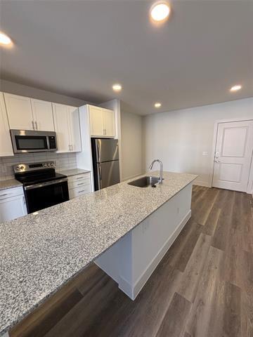 Photo - 300 N McDonald St Unit 1264