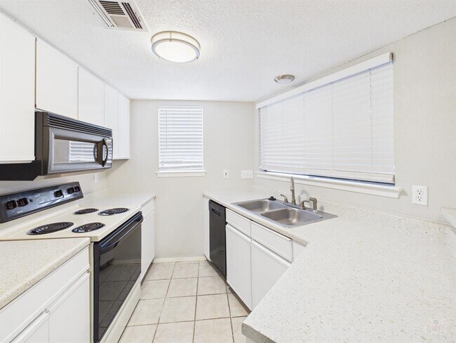 Photo - 2500 Burleson Rd Unit 206