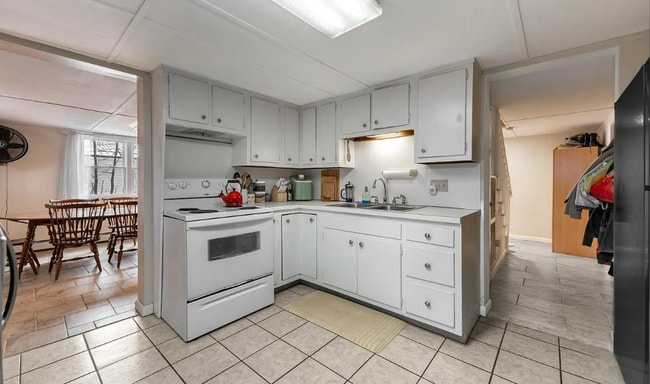 Photo - Charming 2 Bedroom in Overlook Heights