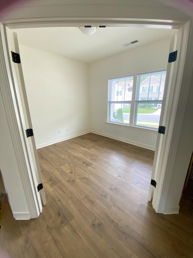 Photo - 182 Bent Willow Dr