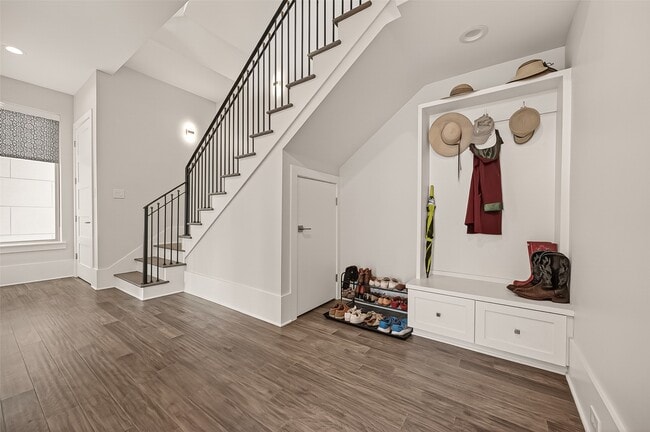Photo - 1810 Branard St