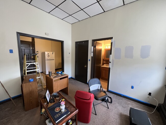 Building Photo - 153 Main St Unit 1