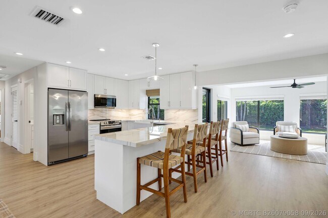 340 NE 23rd Way