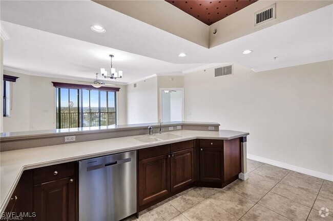 Building Photo - 14380 Riva Del Lago Dr Unit 1102 Rental