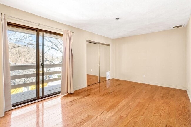 Photo - 62 Crestview Dr
