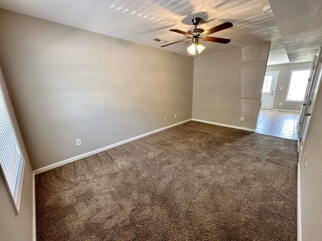 Photo - Tracy Lane-855