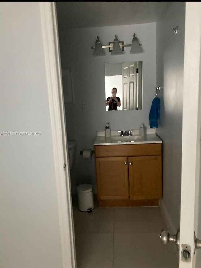 Photo - 11860 SW 35th St Unit 1