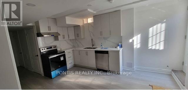 Photo - 8 Chestermere Crescent