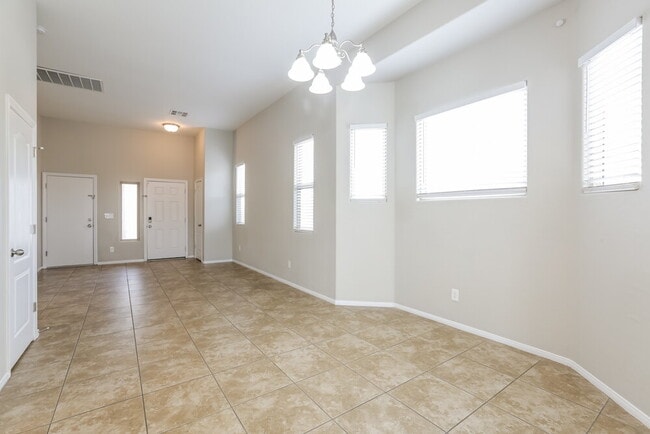 Photo - 712 Bridgeford Ct