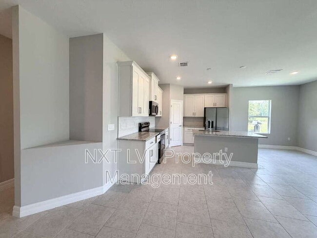 Photo - 3512 50th St W