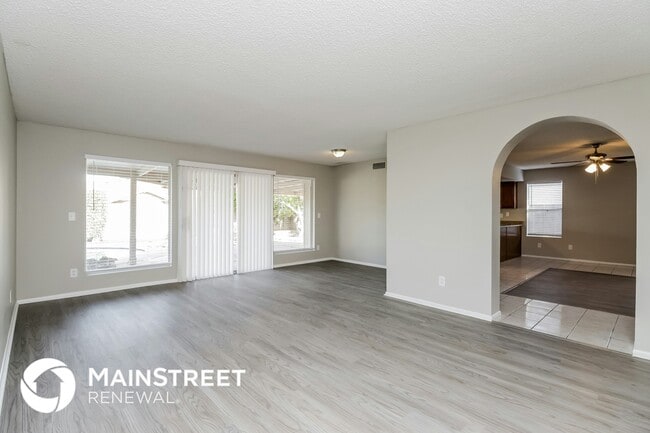 Photo - 2058 W Gila Ln