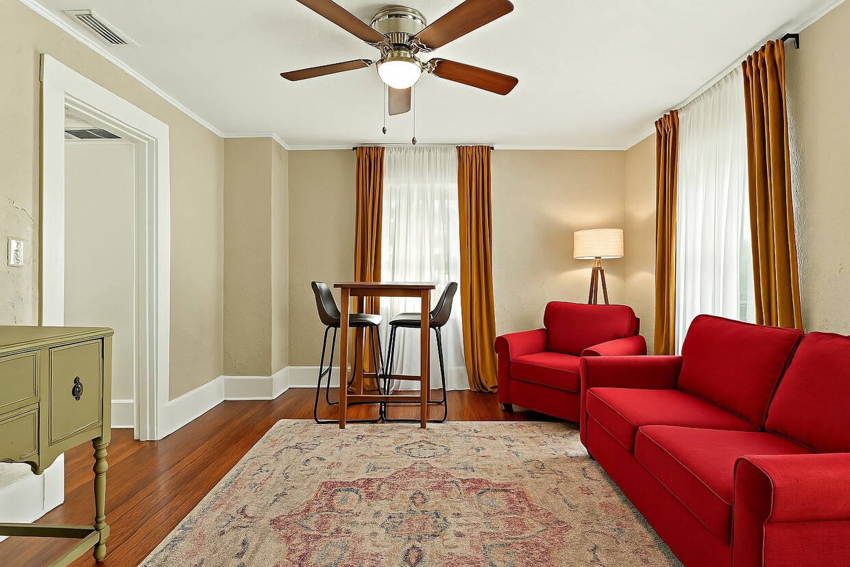 Photo - 1013 5th St N (Saint Petersburg, FL)