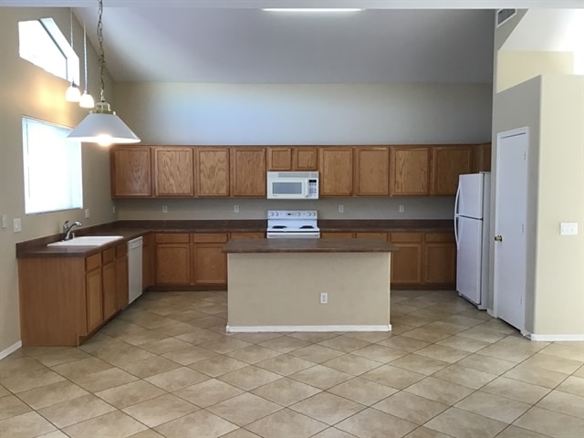 Photo - 1843 S 105th Dr