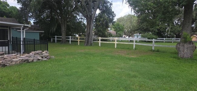 22011 Darley Pl