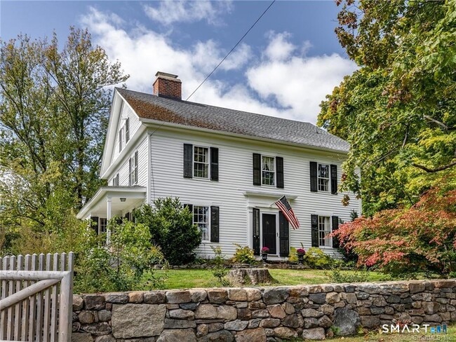 Building Photo - 103 Litchfield Rd