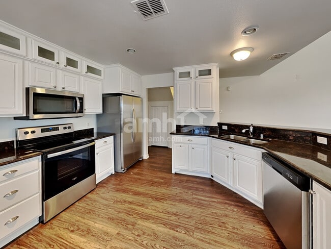 Photo - 3933 Evergreen Ct