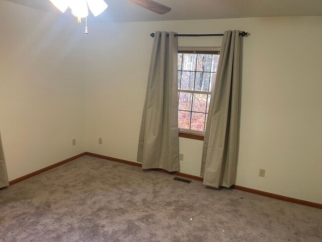 Photo - 6268 Barney Rd