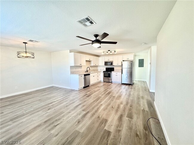 2081 S Dandelion St Unit 4