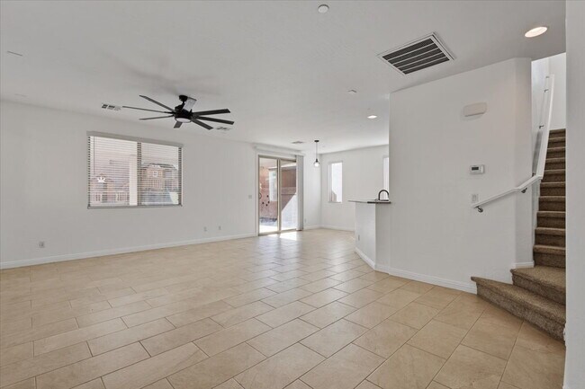 Photo - Gorgeous 4BR/2.5BA/2GA Two-Story Gem in Ga...