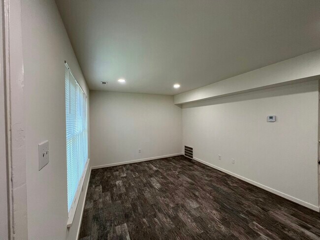 Photo - 1901 Beaver Rd