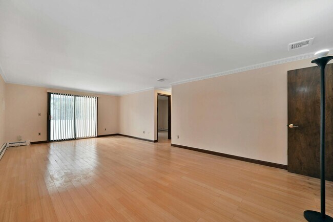 Photo - 27 Beech St