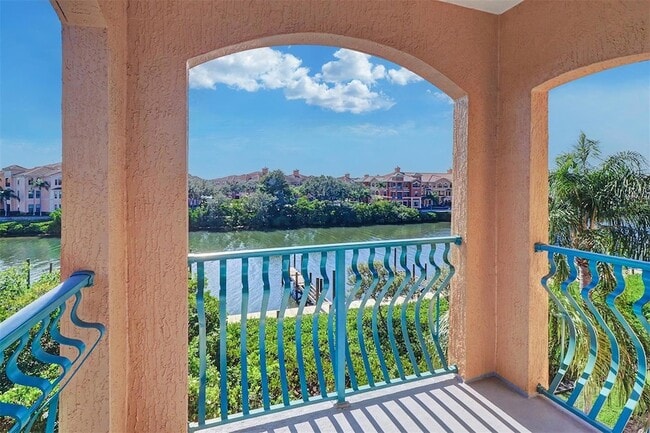 Photo - 2749 Via Cipriani Unit 1034A