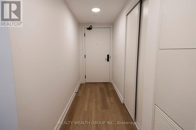 Photo - 1 Jarvis St Unit 335