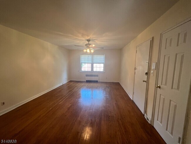 Photo - 800 N Broad St Unit 84