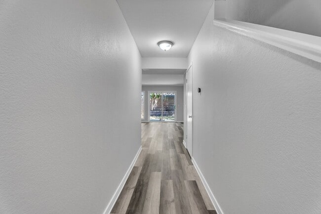 Photo - 362 Tabor Ave