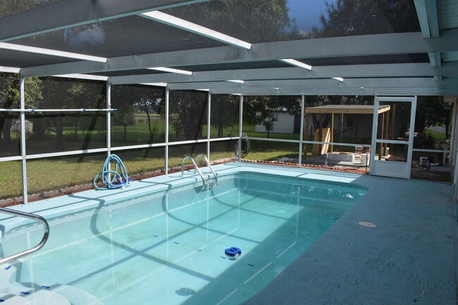 Photo - 1295 Pilgrim Rd