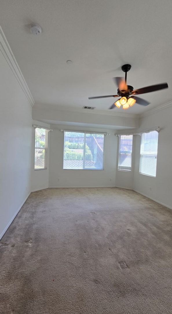 Photo - 6011 Dubois Pl